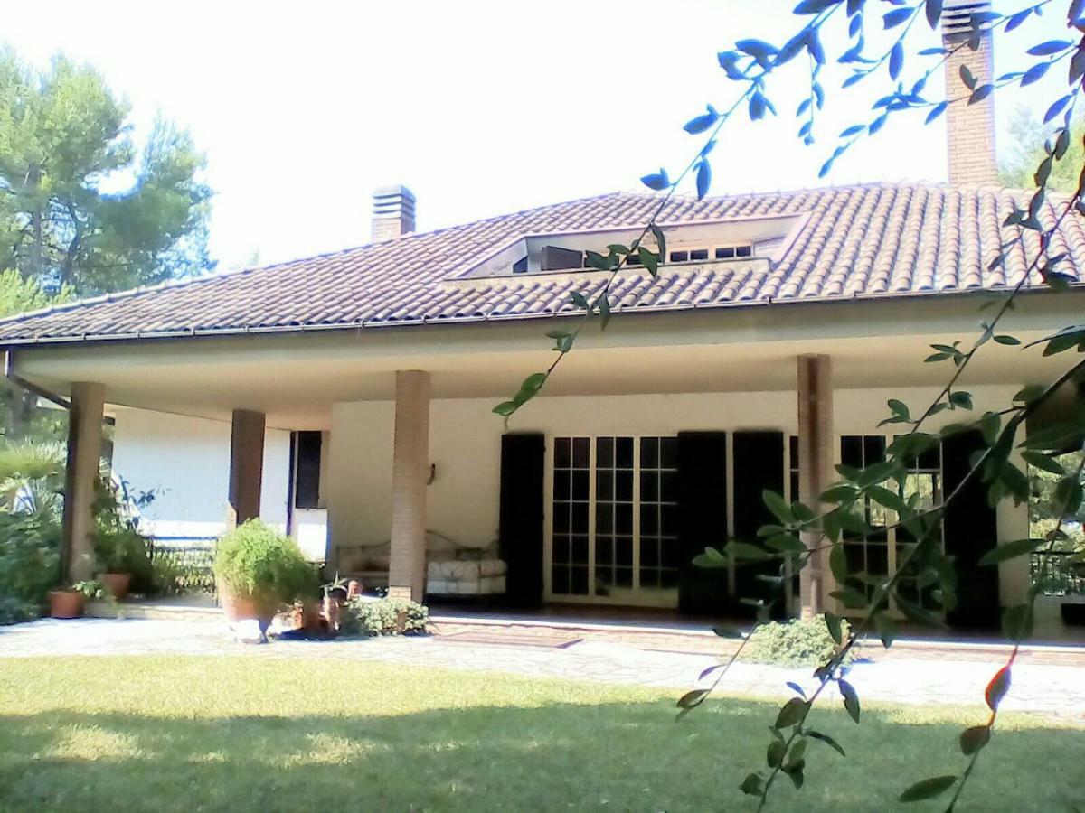Villa Dall Acqua Pesaro Exterior foto
